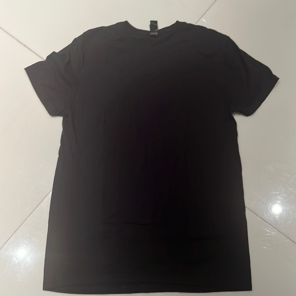 Hanes Black T - shirt